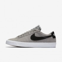Chaussure Nike Sb Blazer Low
 Pour Homme Skateboard Poussière/Blanc/Gomme Marron Clair/Noir_NO. 864347-009