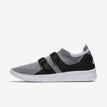 Chaussure Nike Air Sock Racer Ultra Flyknit Pour Femme Lifestyle Noir/Blanc/Blanc_NO. 896447-002