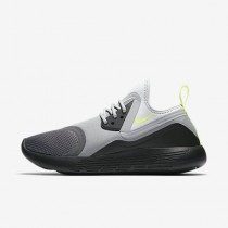 Chaussure Nike Lunarcharge Essential Bn Pour Femme Lifestyle Gris Foncé/Noir/Volt/Volt_NO. 933797-070